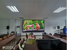 LG宣布開發(fā)透明OLED顯示屏自動門，OLED 透明屏即將迎來春天？